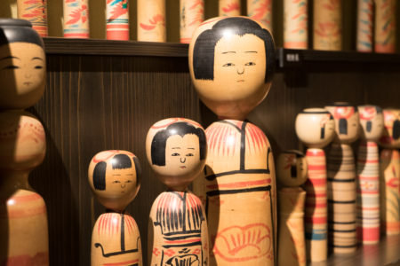 巨大な木地山こけし 小椋久太郎 | Kokeshi Wiki